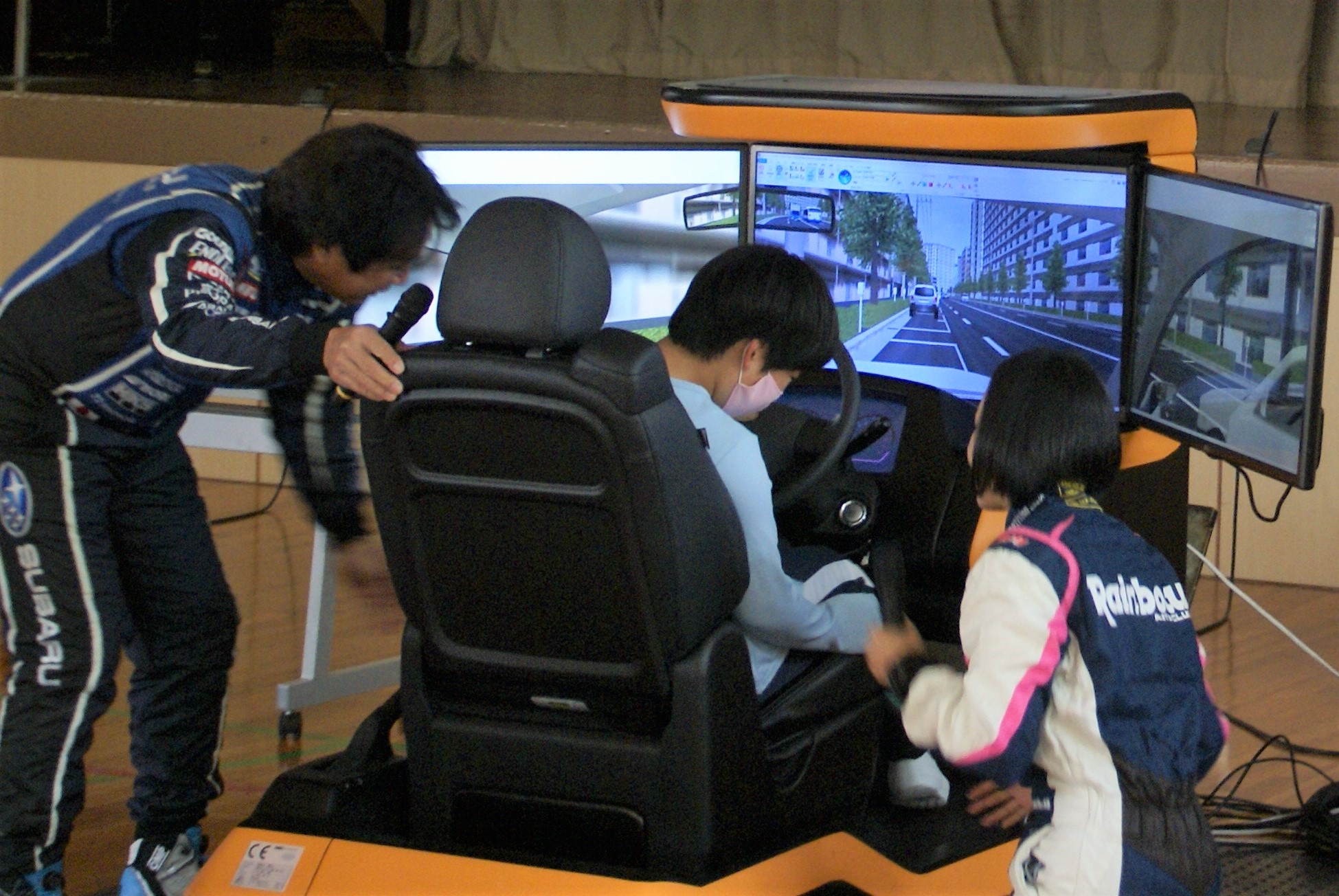交通安全シミュレーター体験