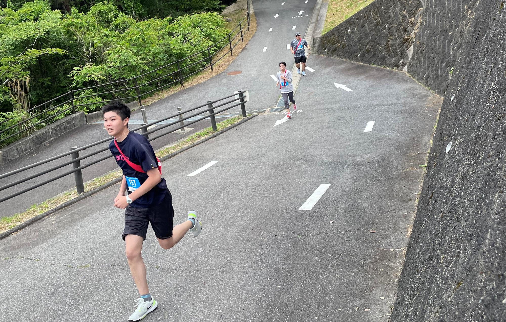 多様なコースを走り抜きました
