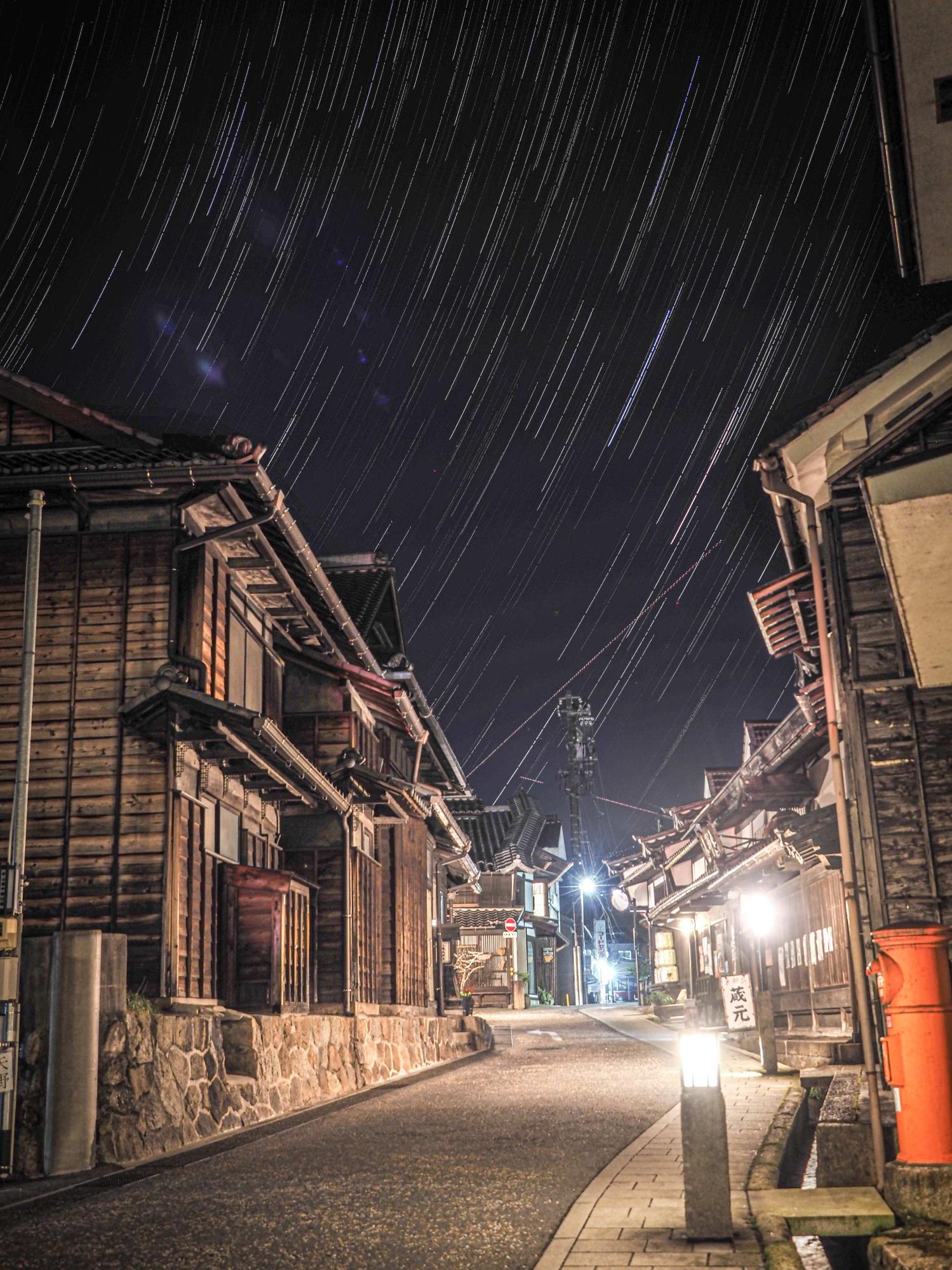 中山道中津川宿 「桝形」の夜明け前