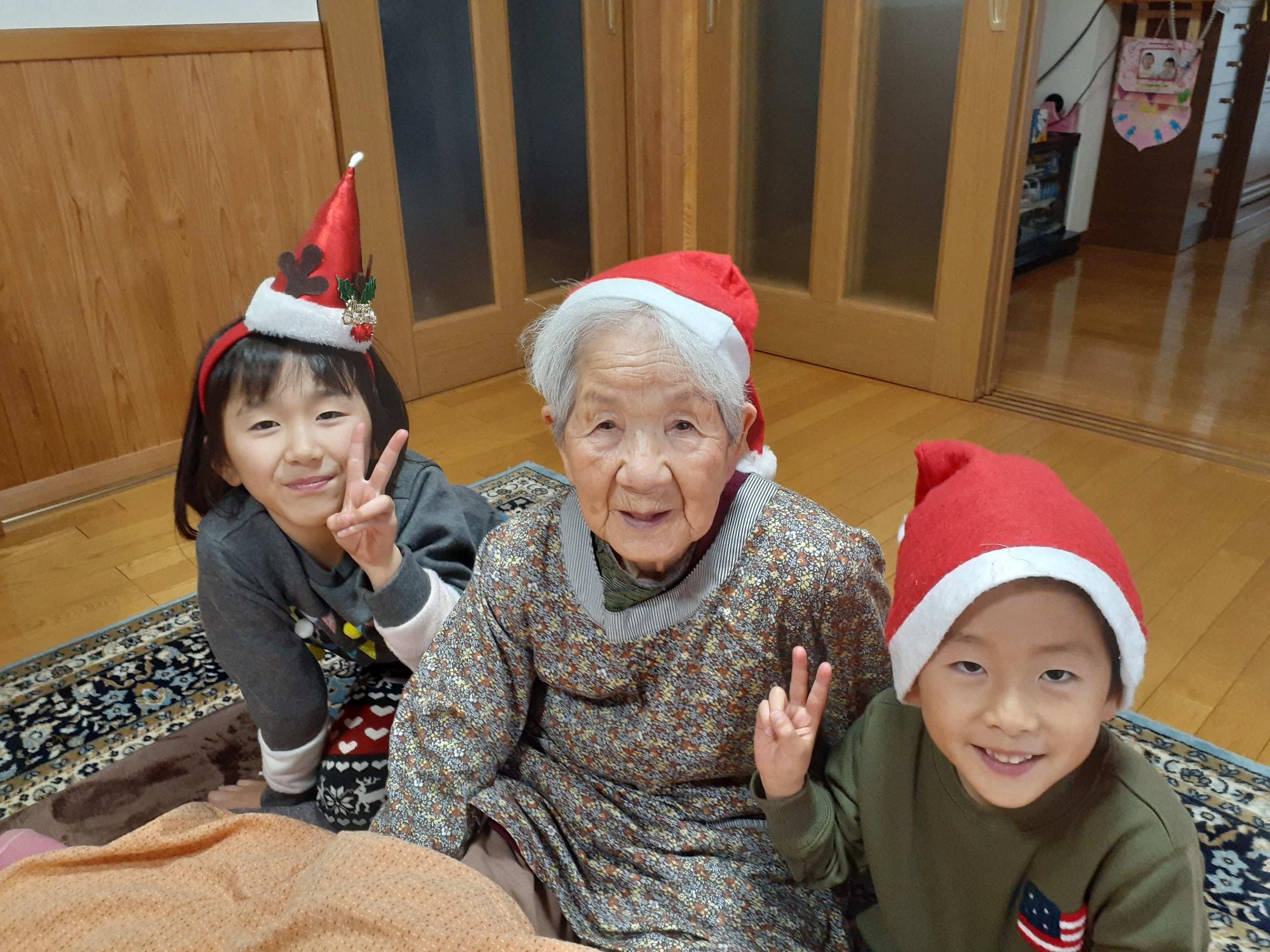 ひ孫とメリークリスマス
