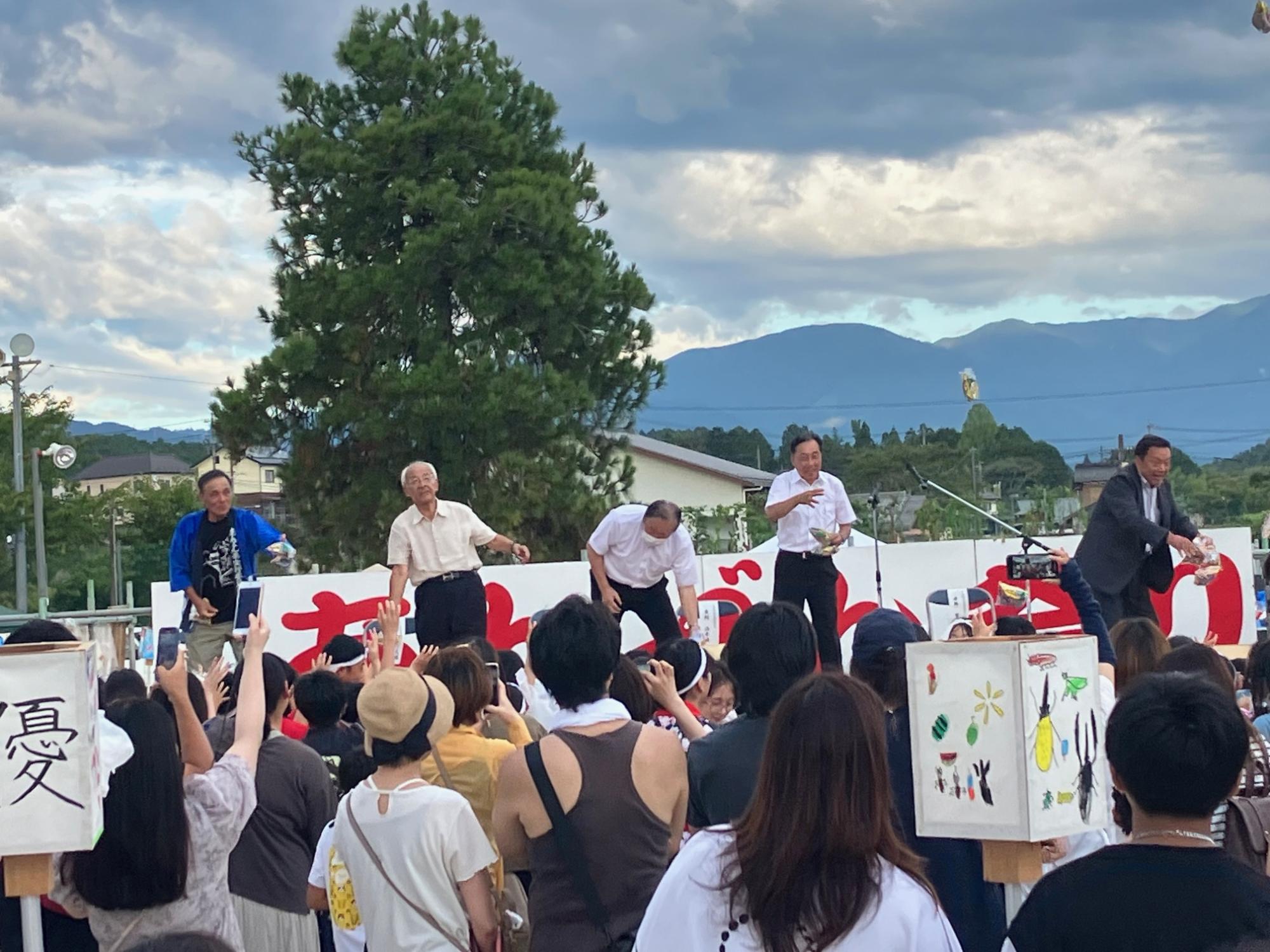 20230814苗木あんどん祭り