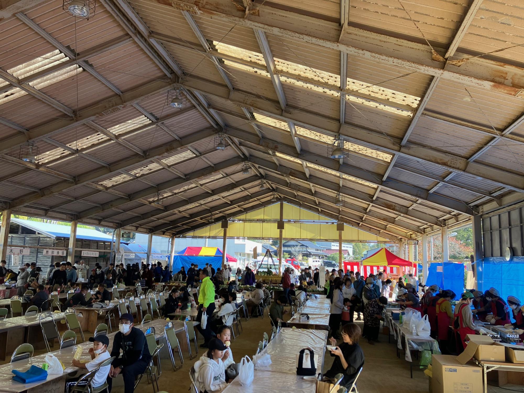 20231103蛭川MAIKA祭会場の様子