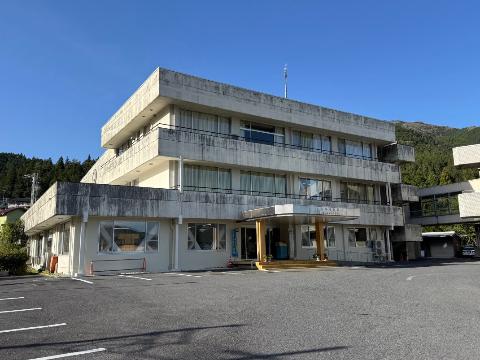 加子母総合事務所・公民館 外観