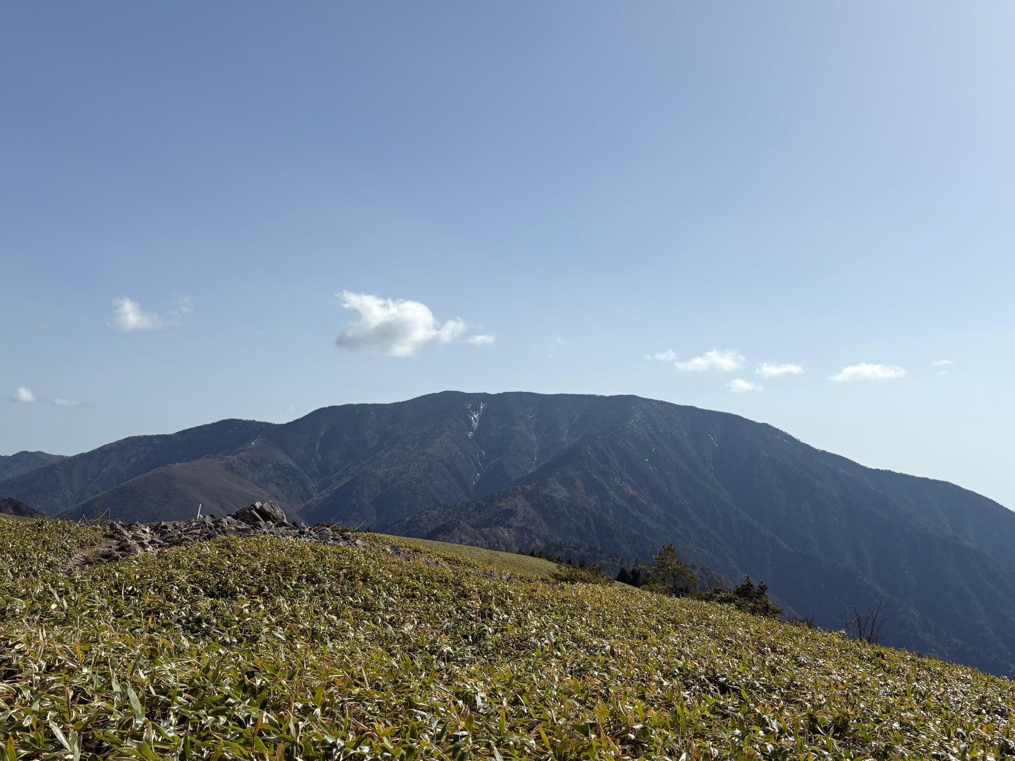 富士見台高原から見た恵那山