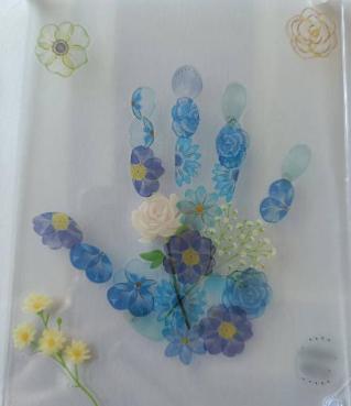 手形ぺったんアート
