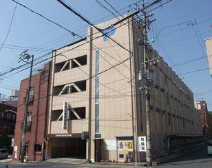 中津川駅前市営駐車場の外観