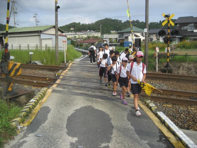 尾崎踏切工事前