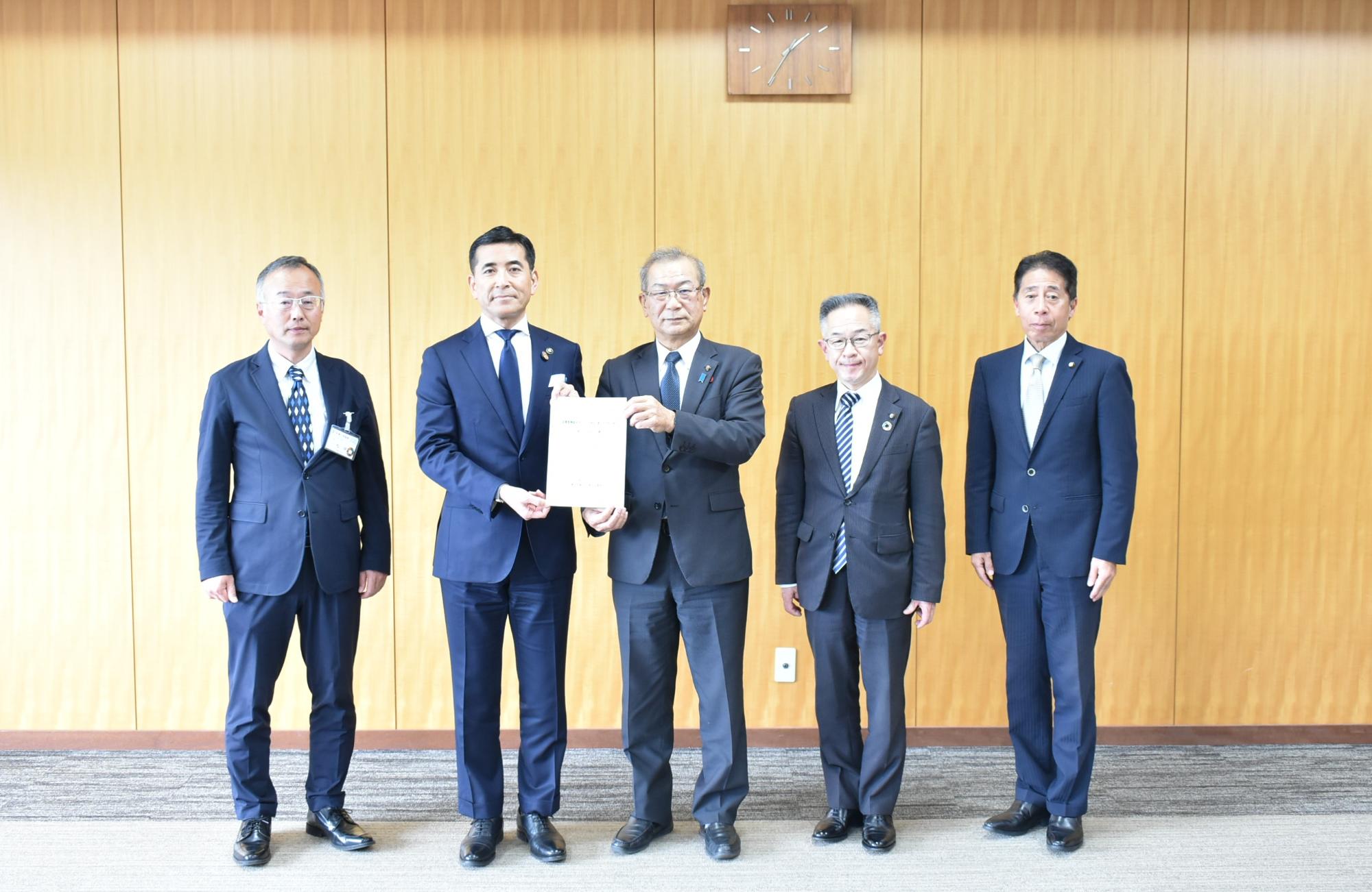 R6文教民生委員会申入