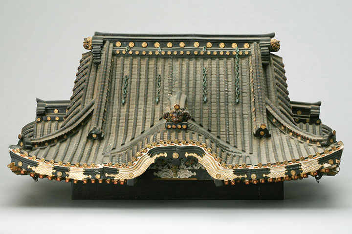 陶製「陽明門」(屋根部分)