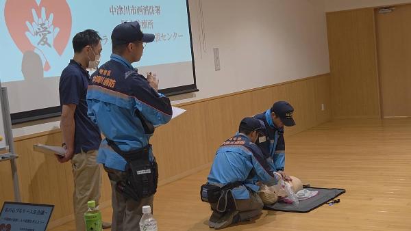 救急活動の実演