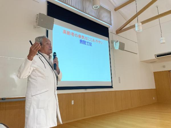 伴医師による講義