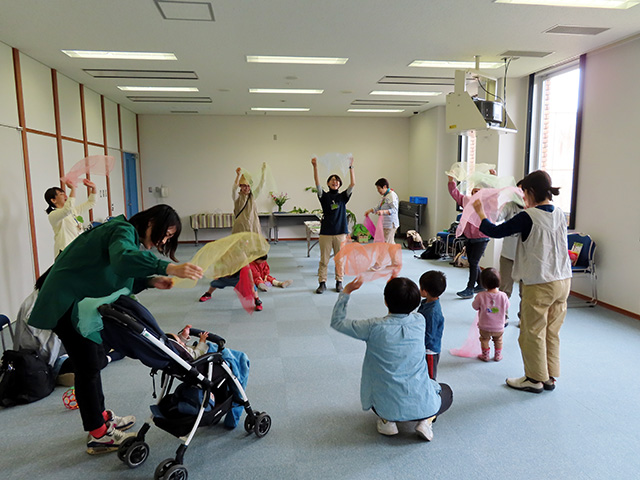 シフォン布で遊ぶ