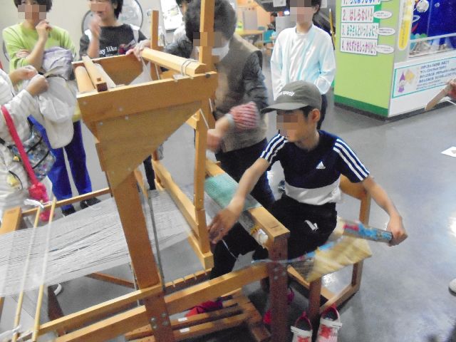 機織り体験