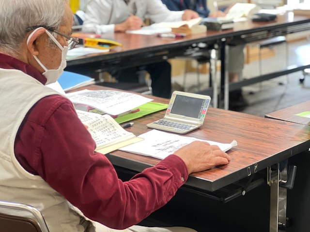 電子辞書も活躍します