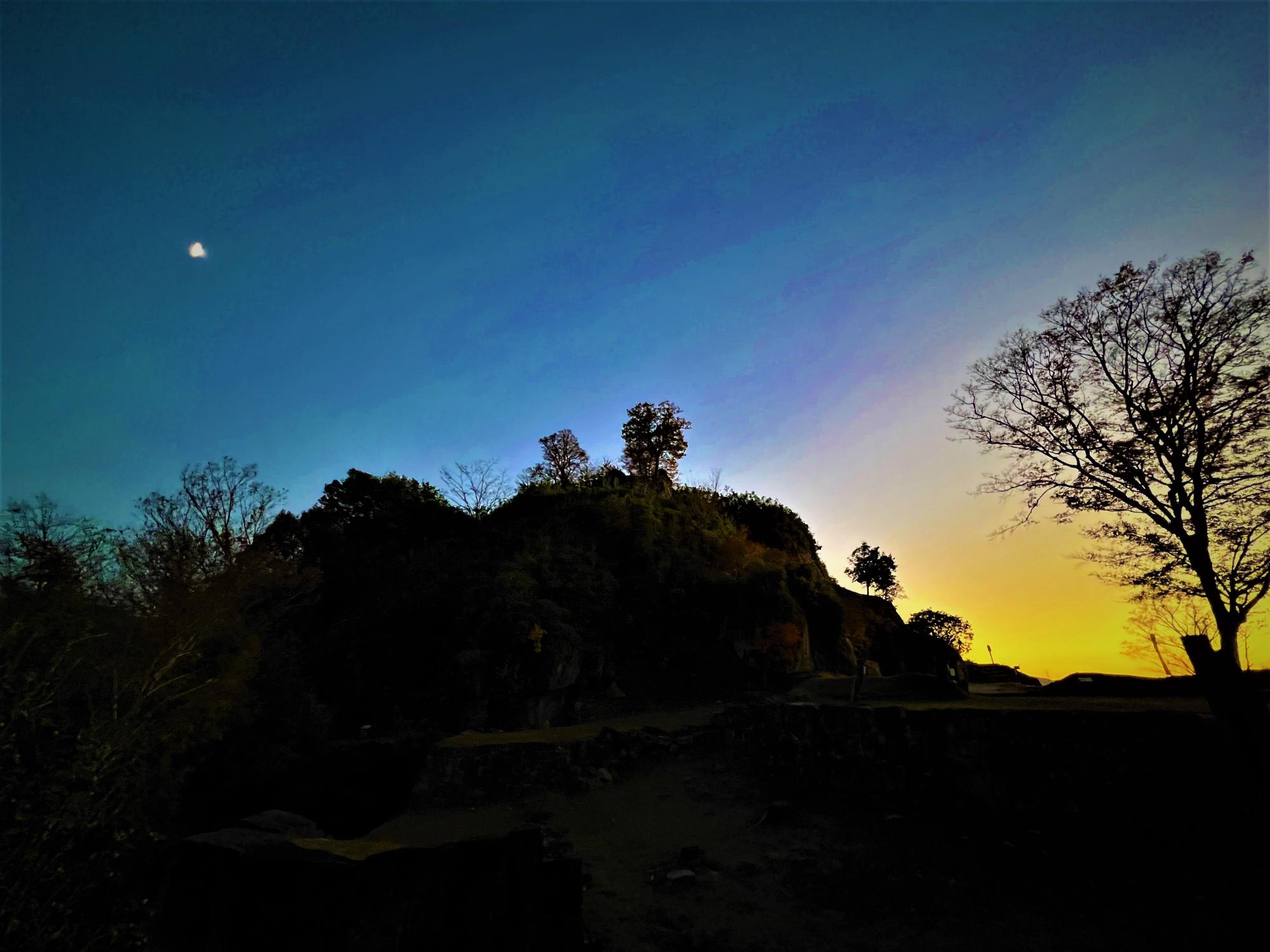 苗木城夕日2