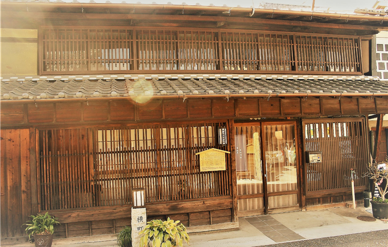 中津川宿山十間家の写真