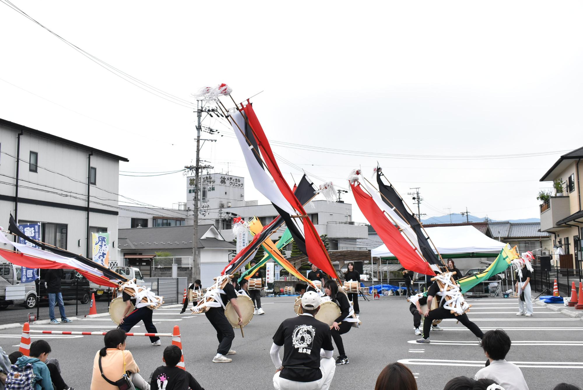ふりゅう踊りの披露