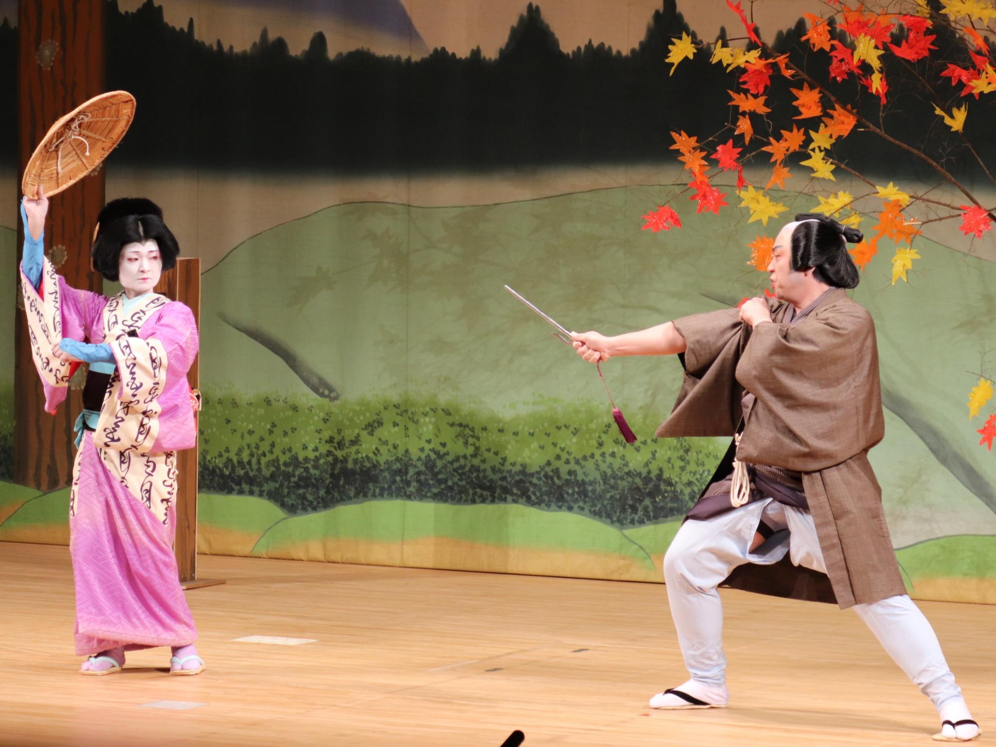 加子母歌舞伎保存会による「世迷仇横櫛」