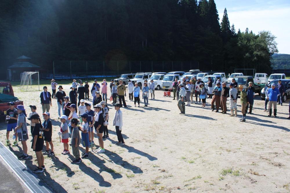 児童と保護者、地域の方々