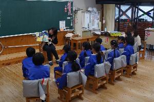 読み聞かせ8年2