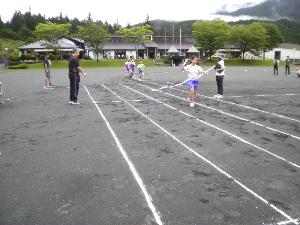 R8全校練習6