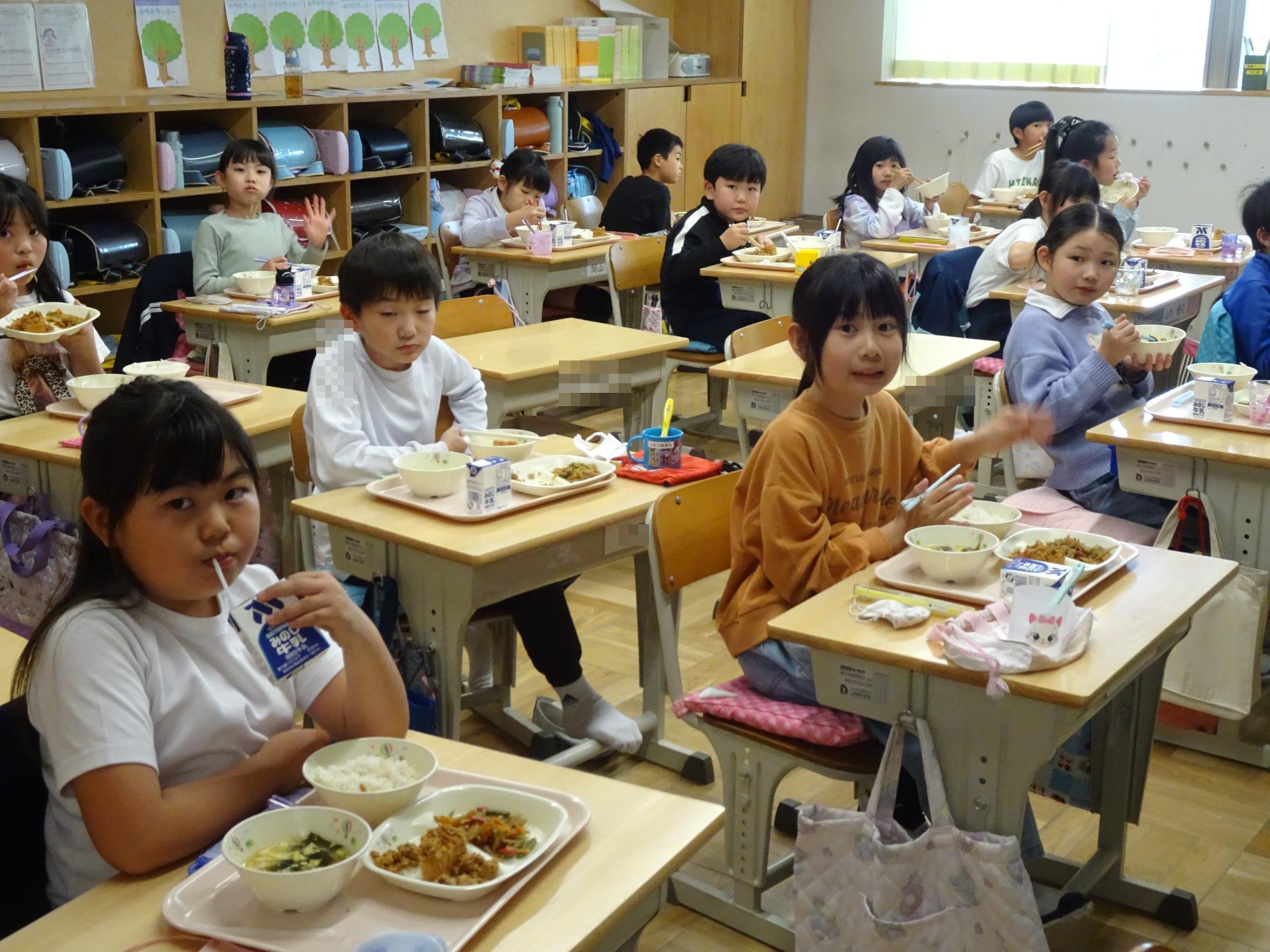 給食時間
