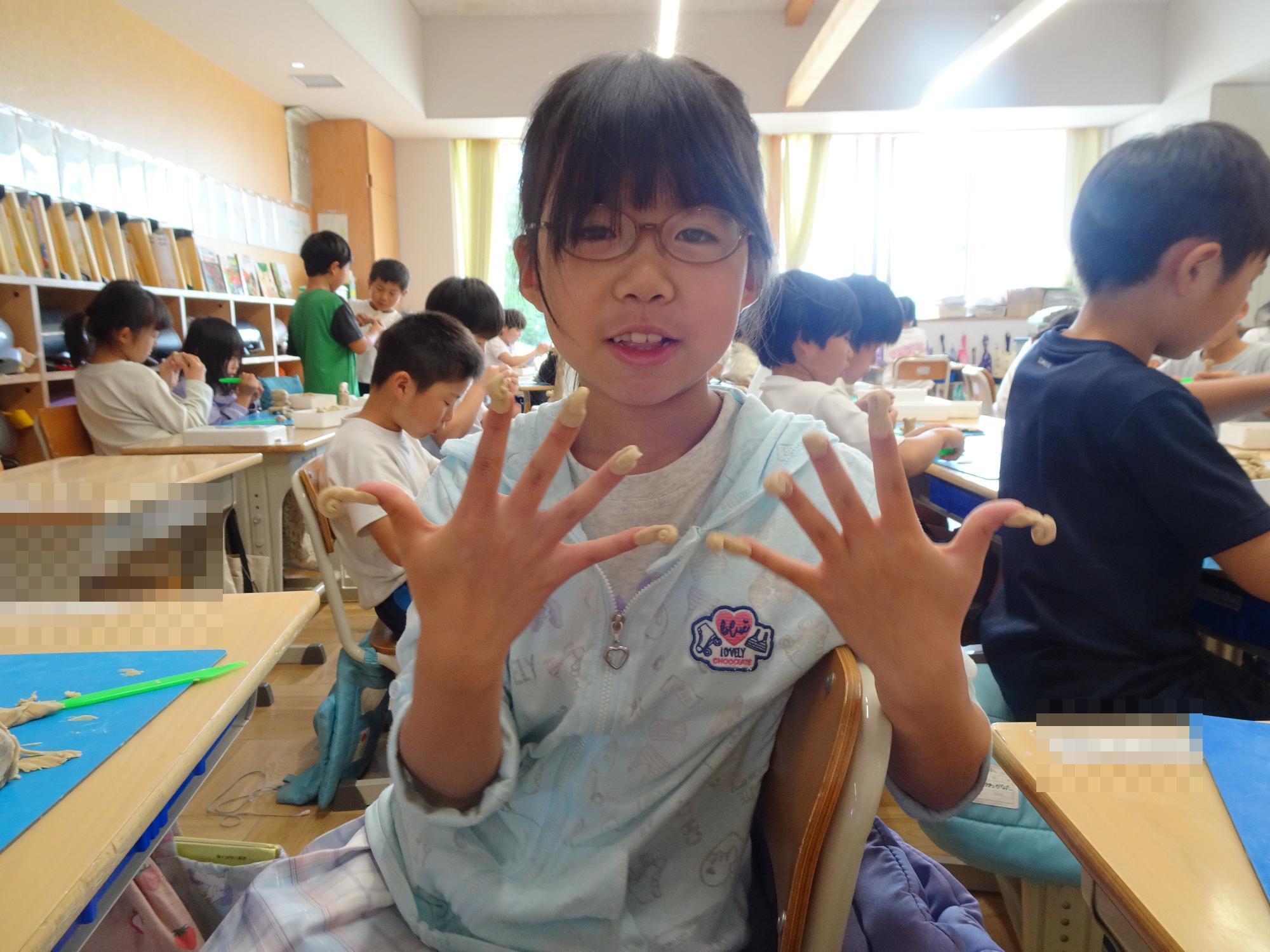 ねんど遊び