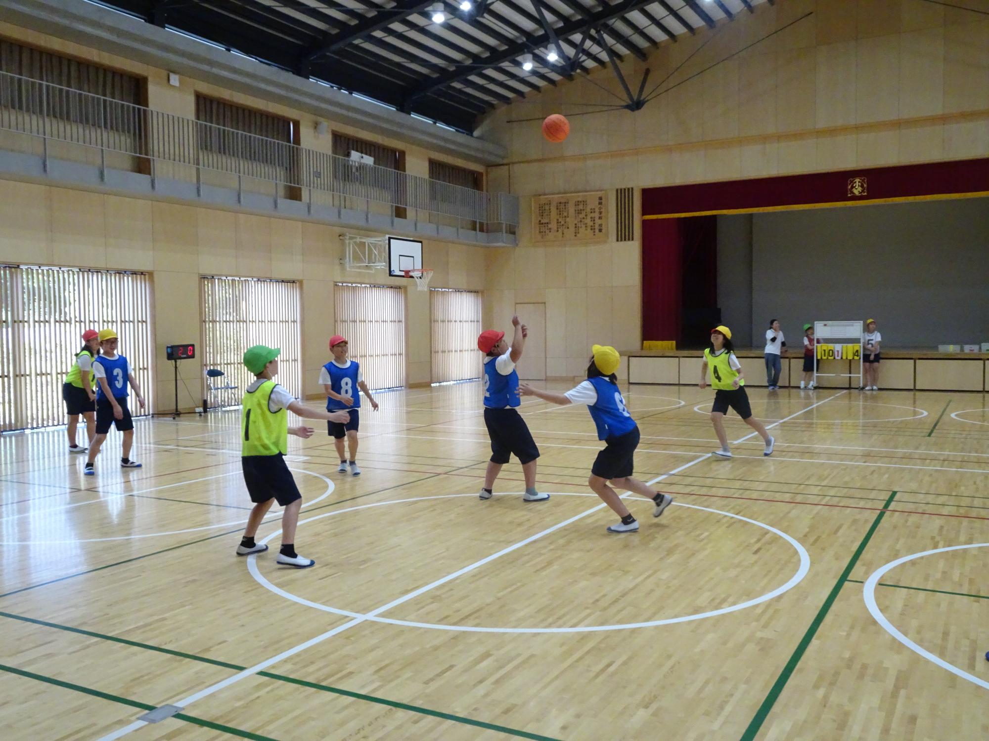 室内スポーツクラブの活動