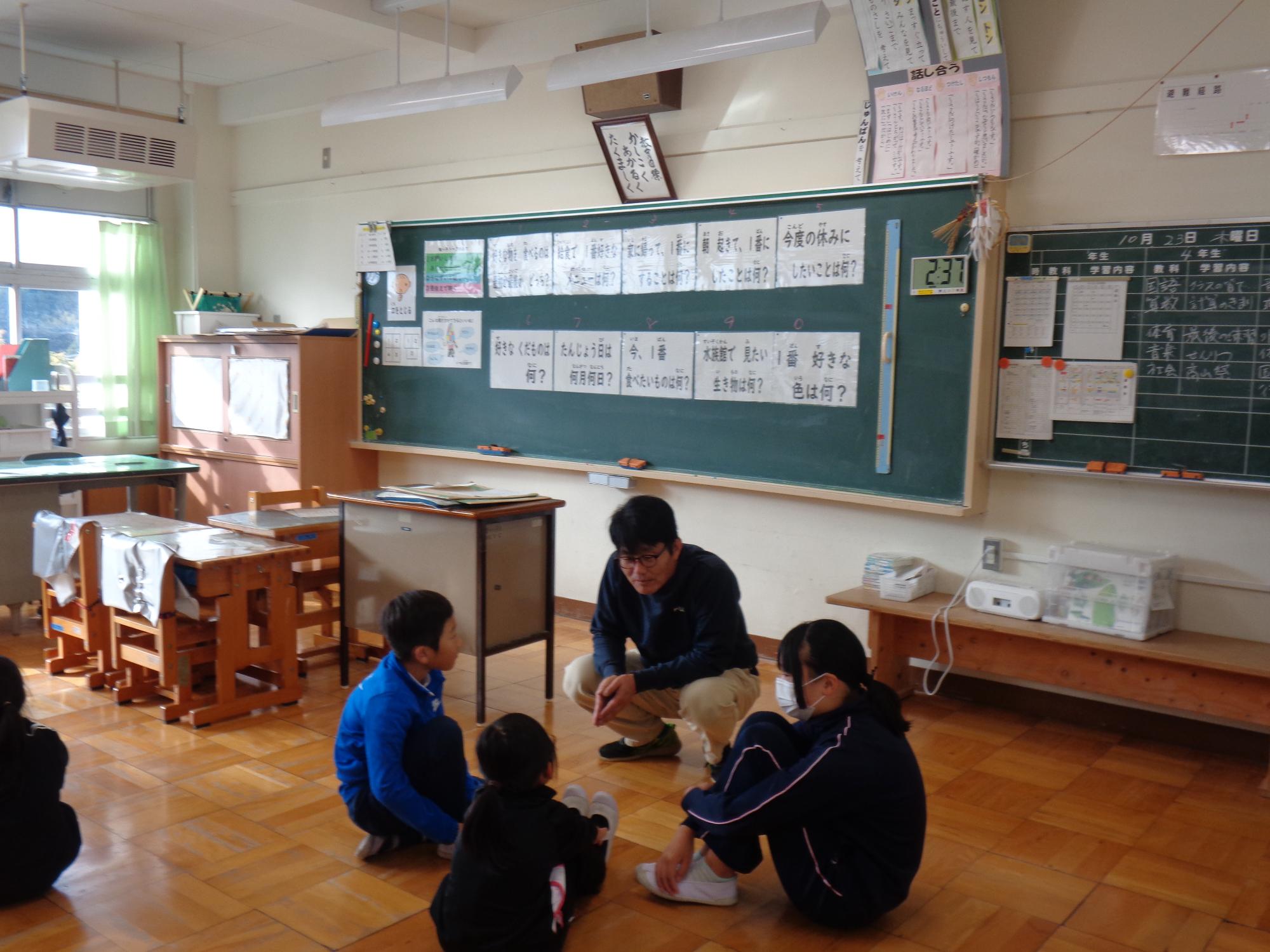 先生も加わります