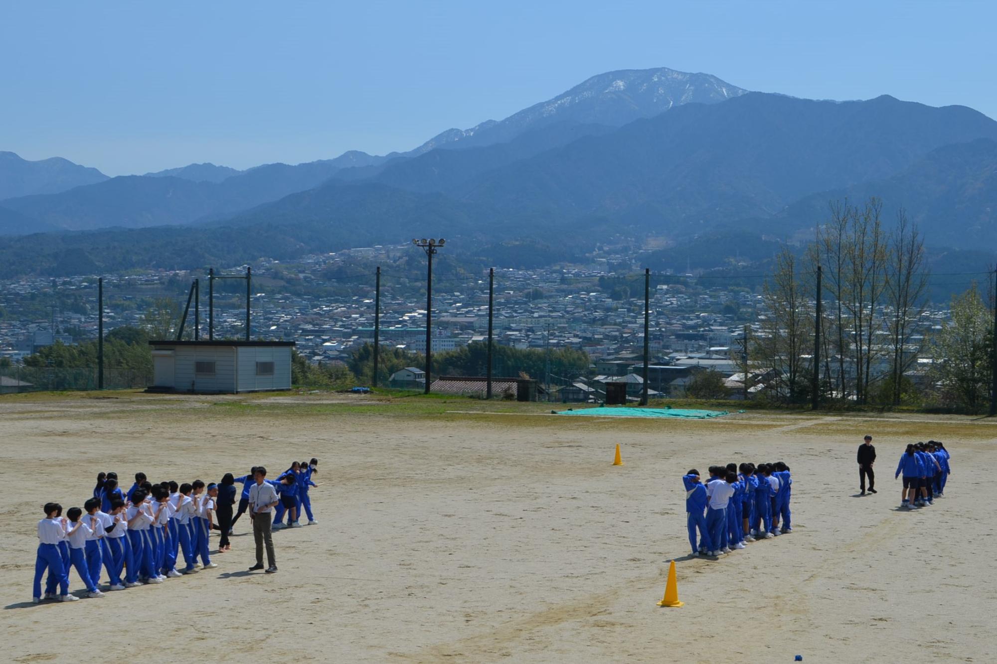 ムカデ競争の練習
