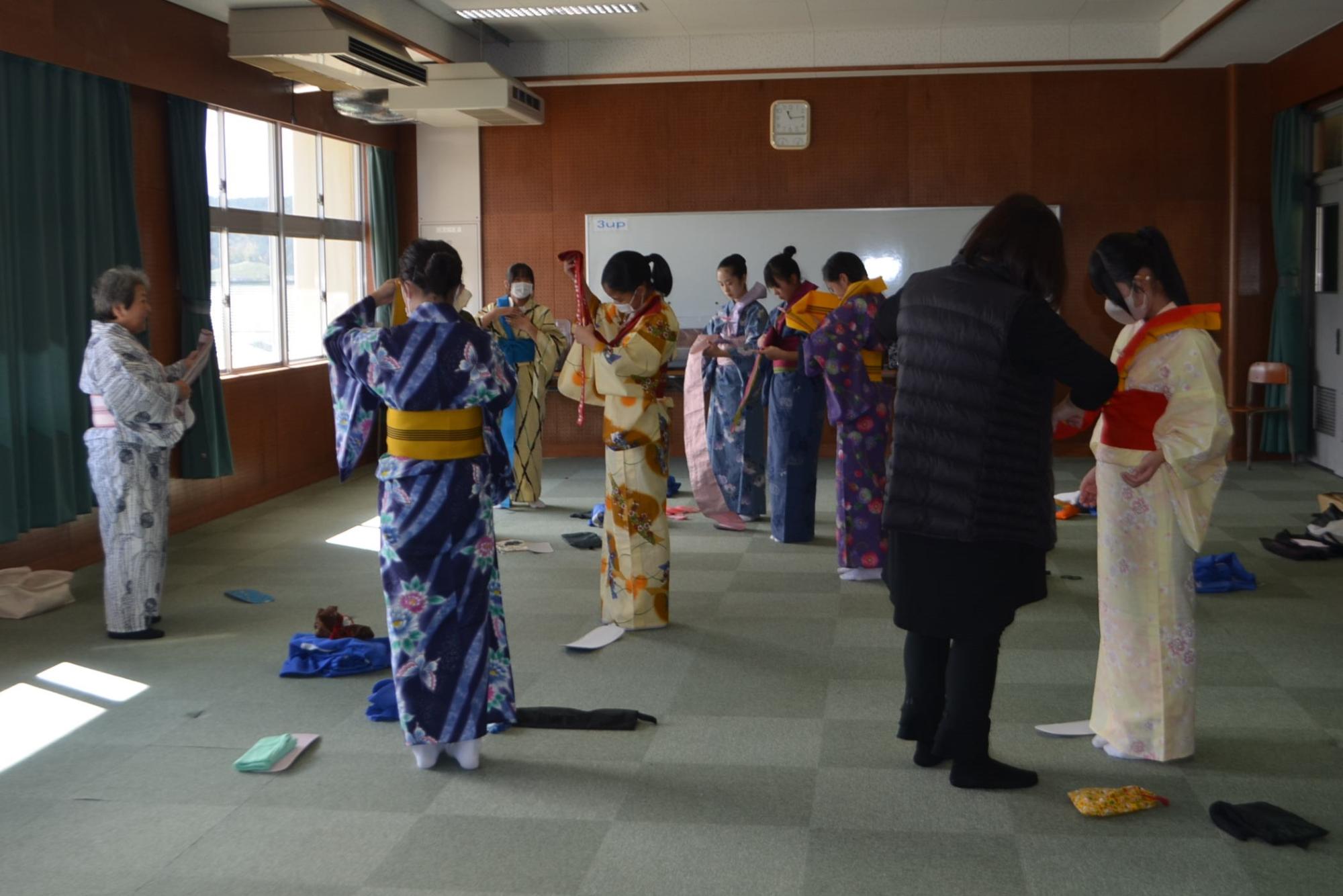 和装体験の様子