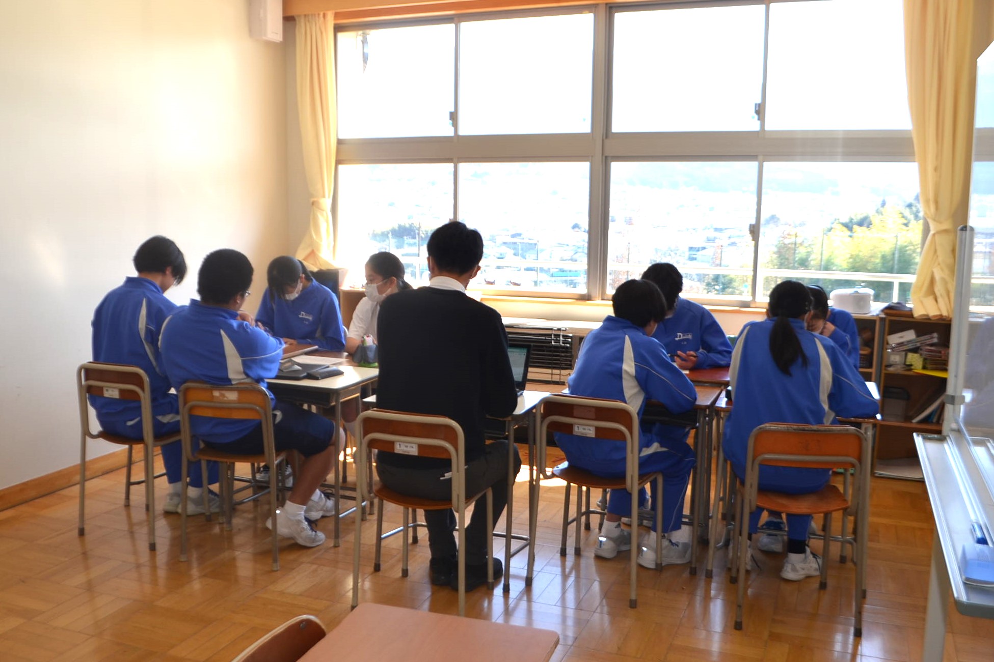 生徒の話し合い