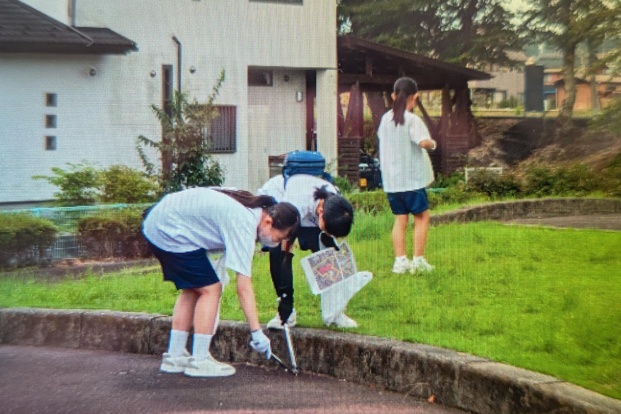 親子で一緒に活動する様子