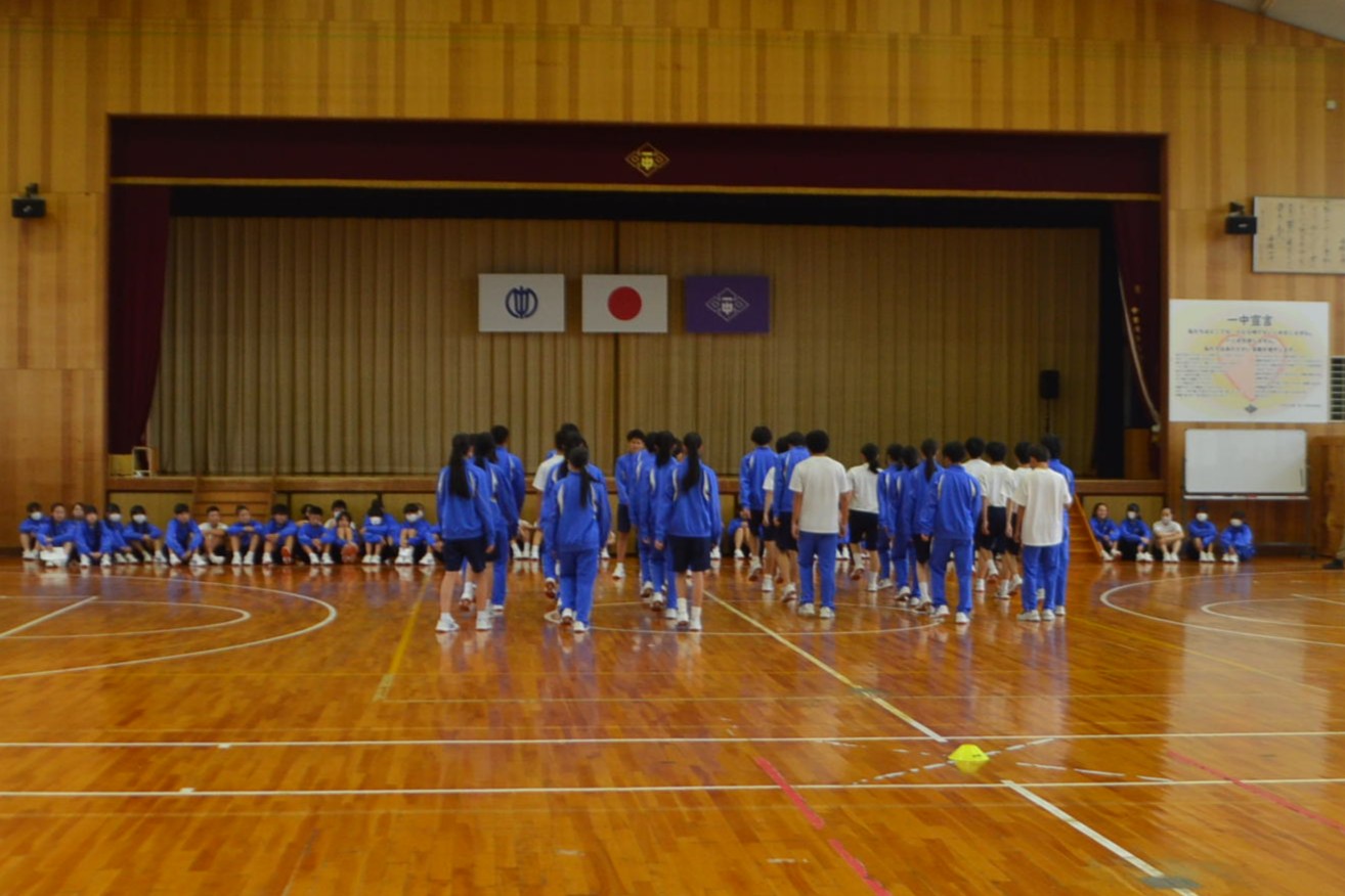 集団行動の練習風景