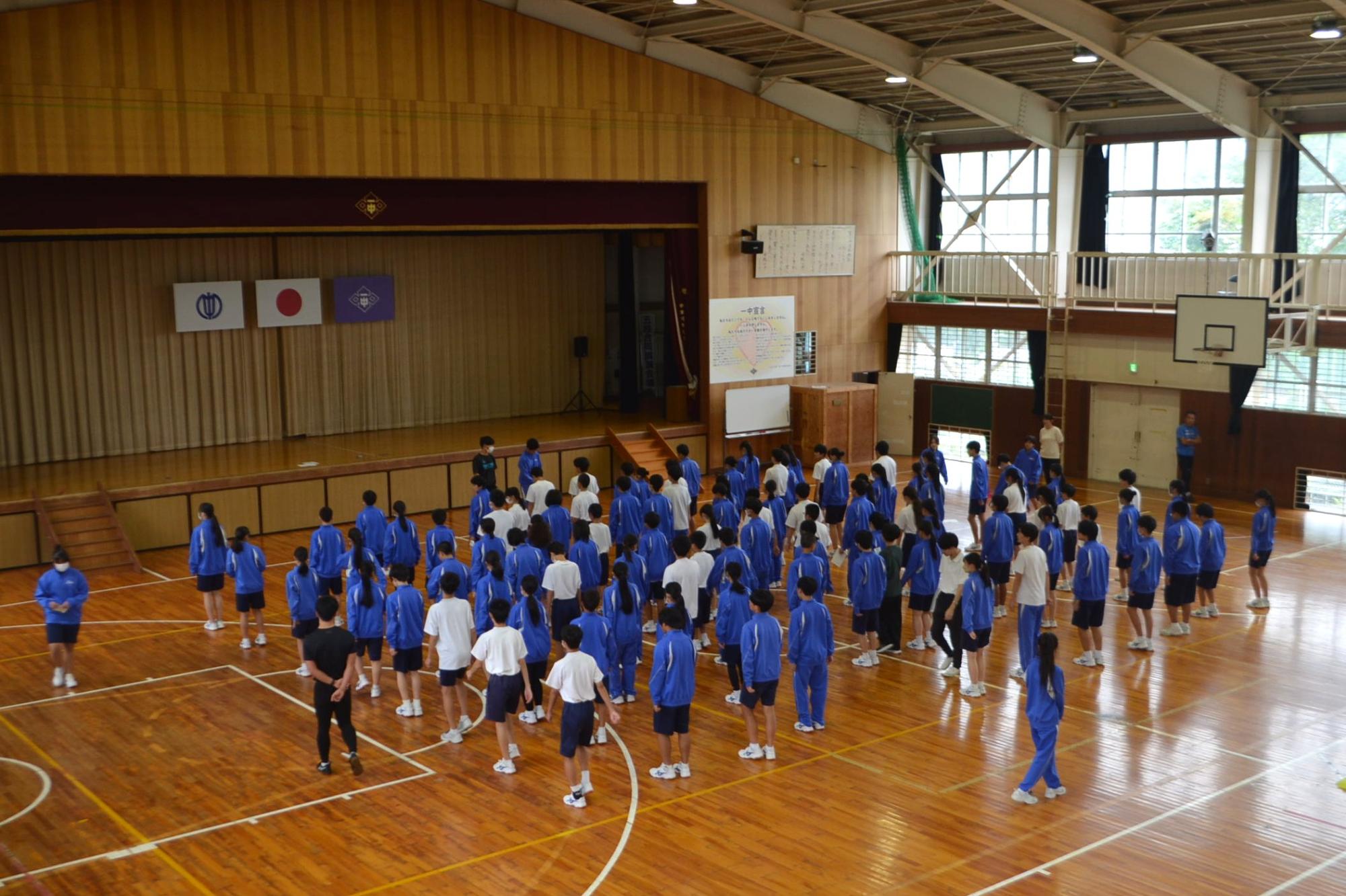 集合の練習風景