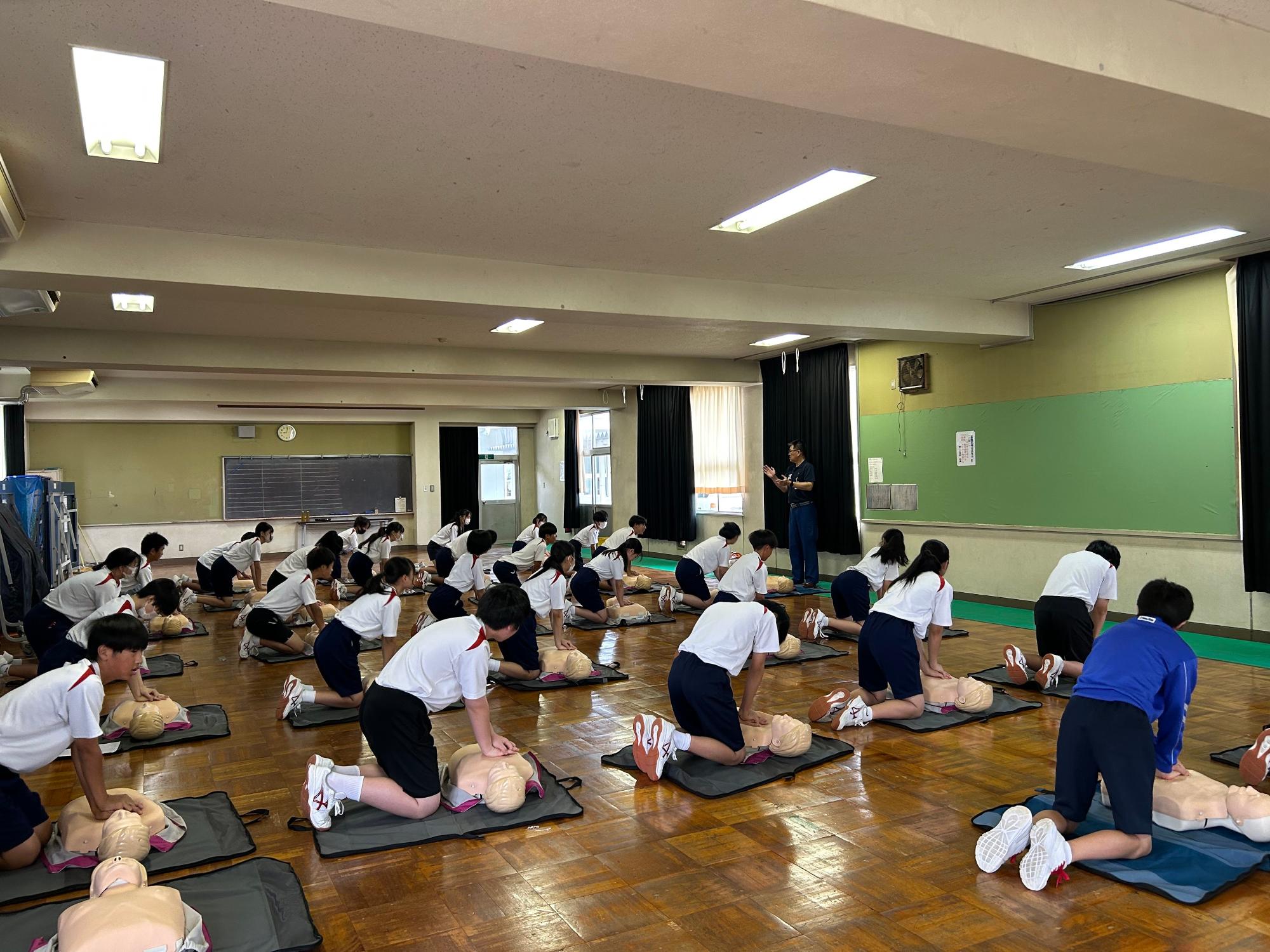 救急救命講習の様子
