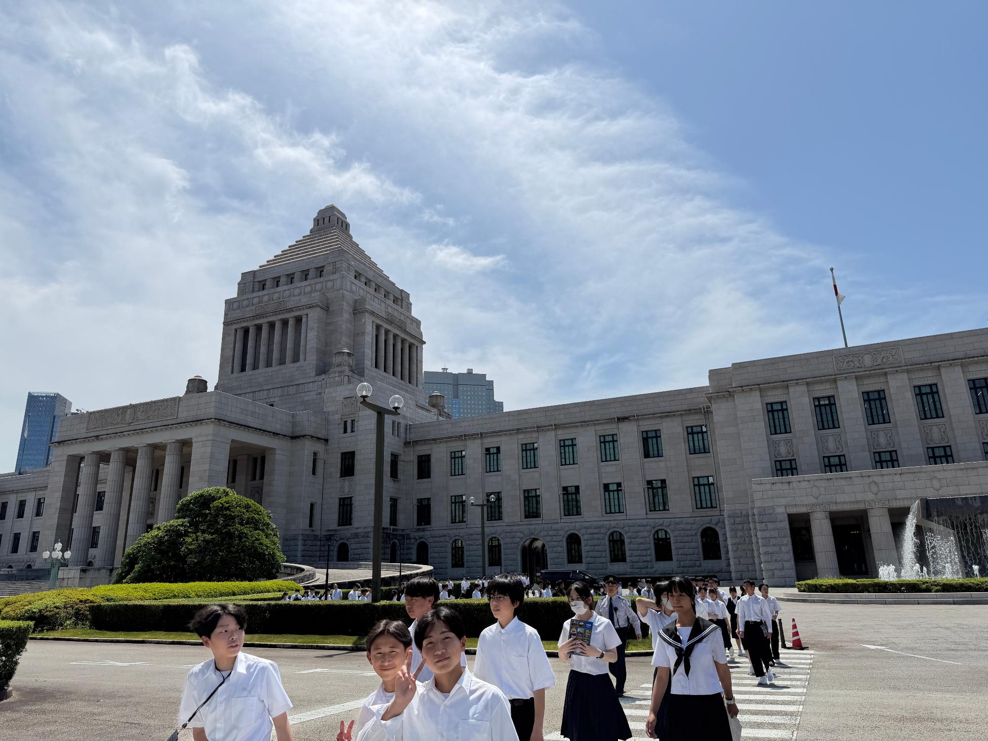 国会議事堂での様子