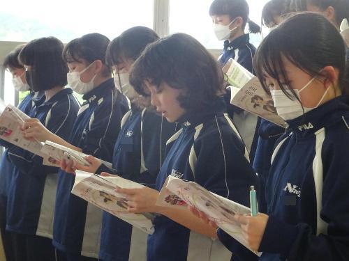 女子のパート練習