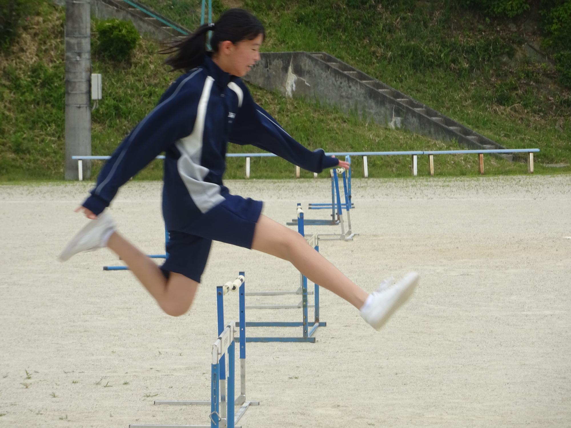 練習する生徒たち