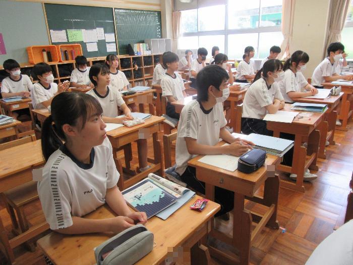 教室での授業の様子