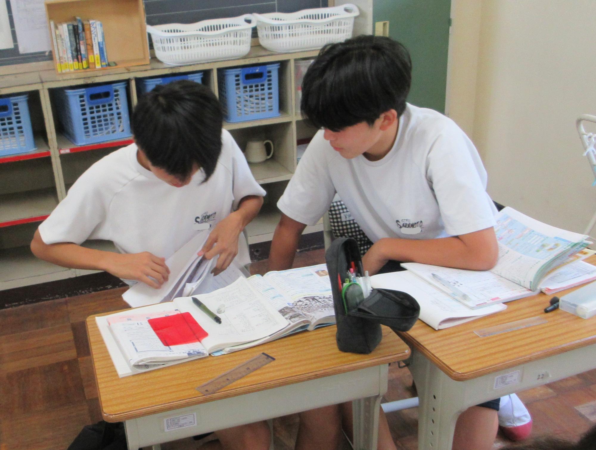 夏休み学習会 初日の参加者は全校で235名／中津川市
