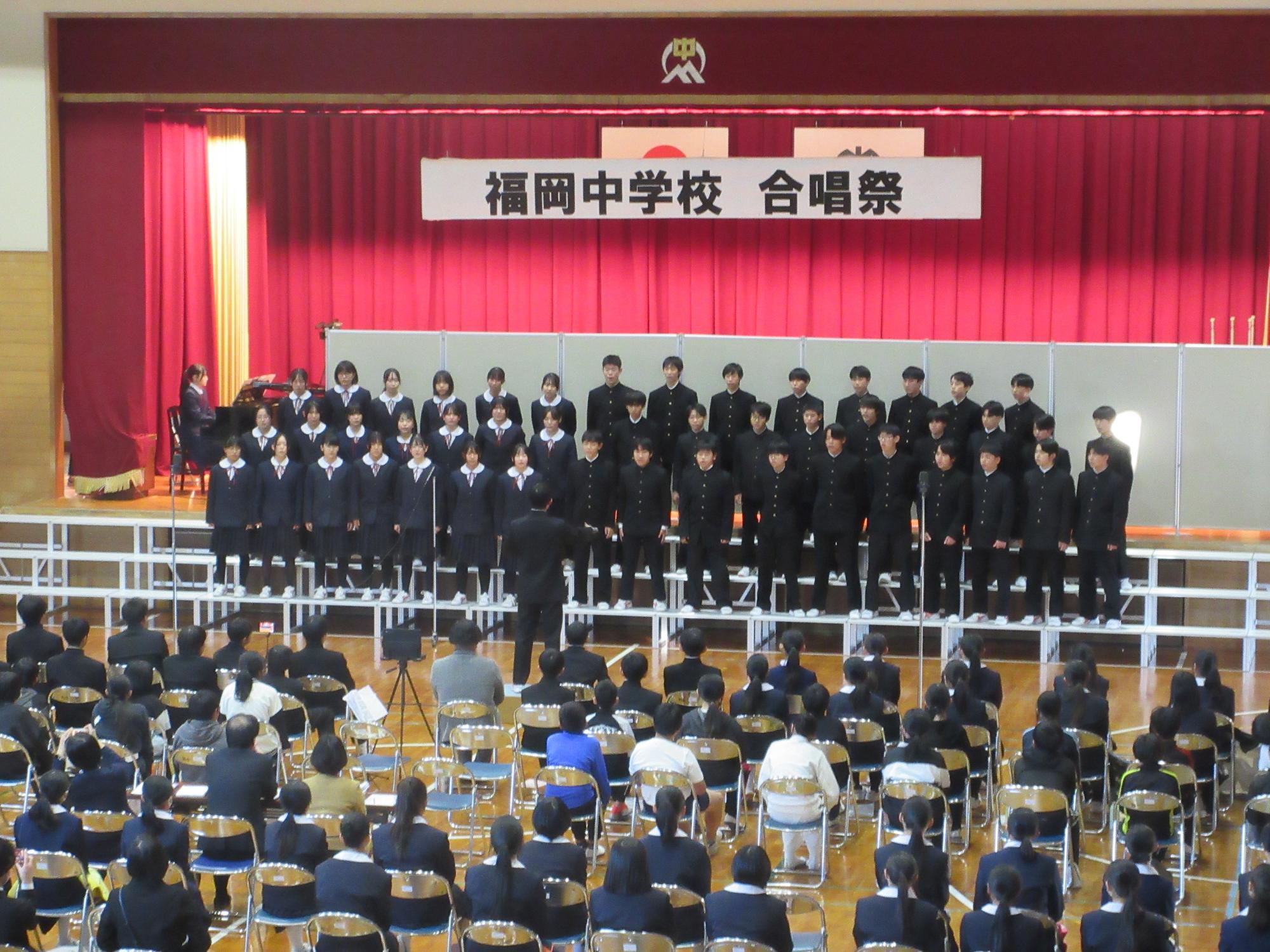 3年学年合唱の様子