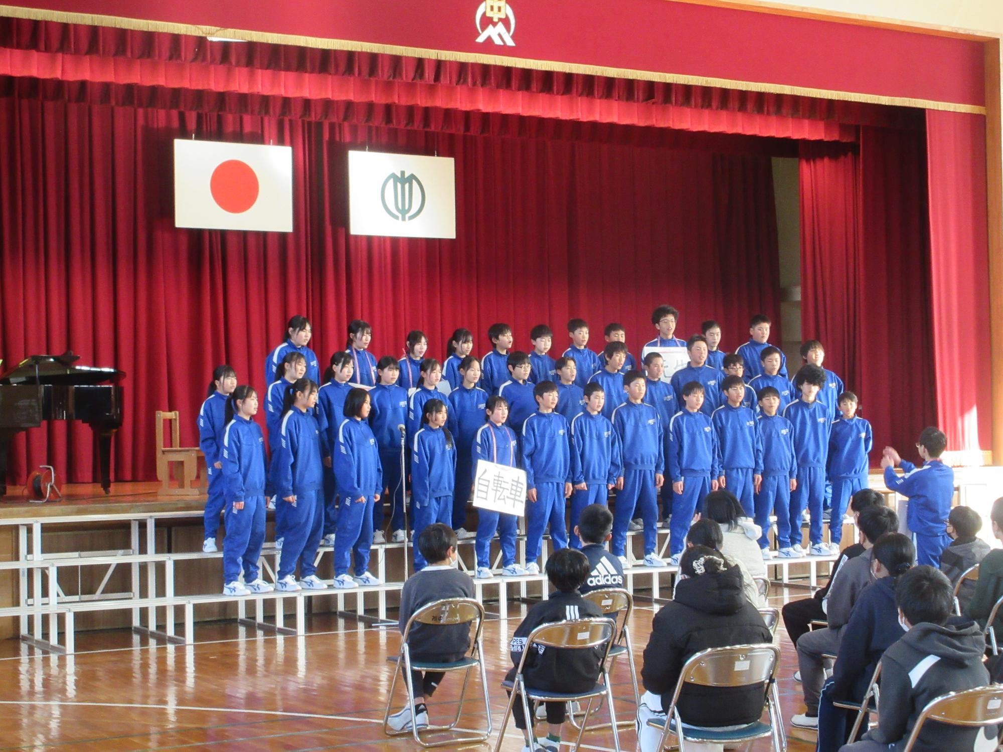 合唱披露の様子