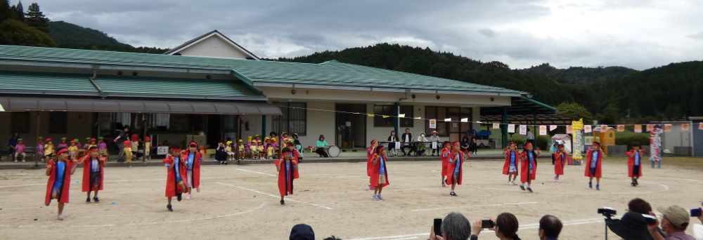 年長5歳児による火炎太鼓