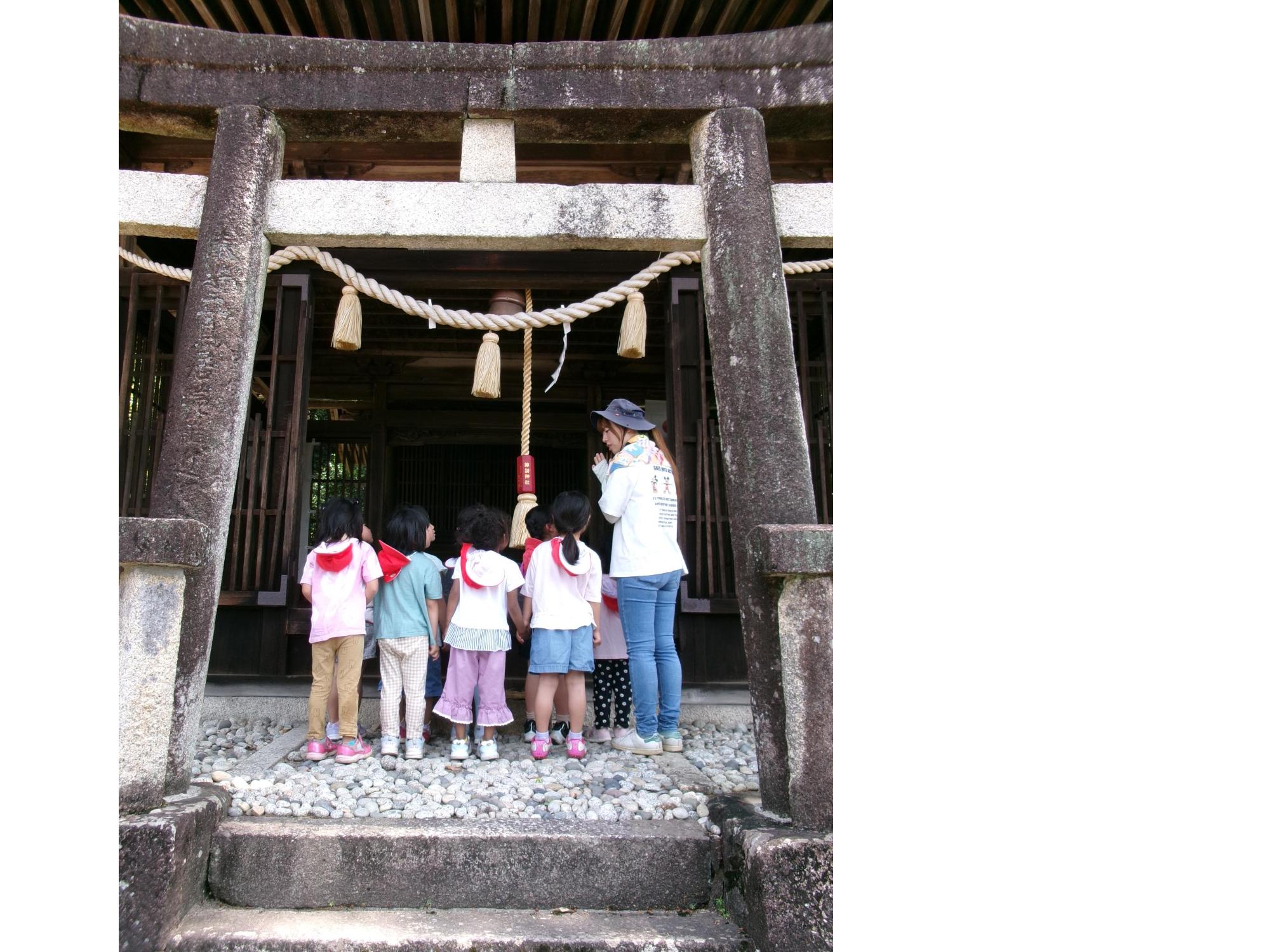 諏訪神社