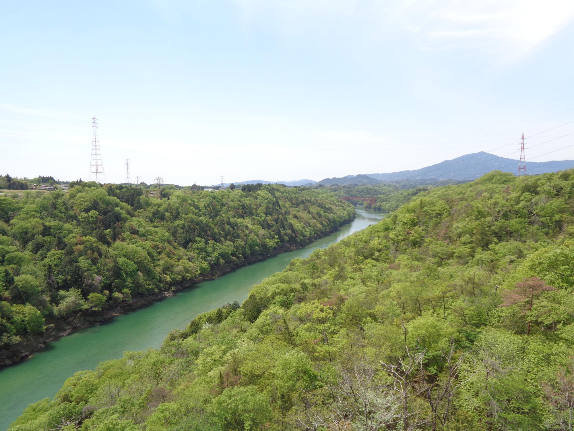 城山大橋から見える木曽川