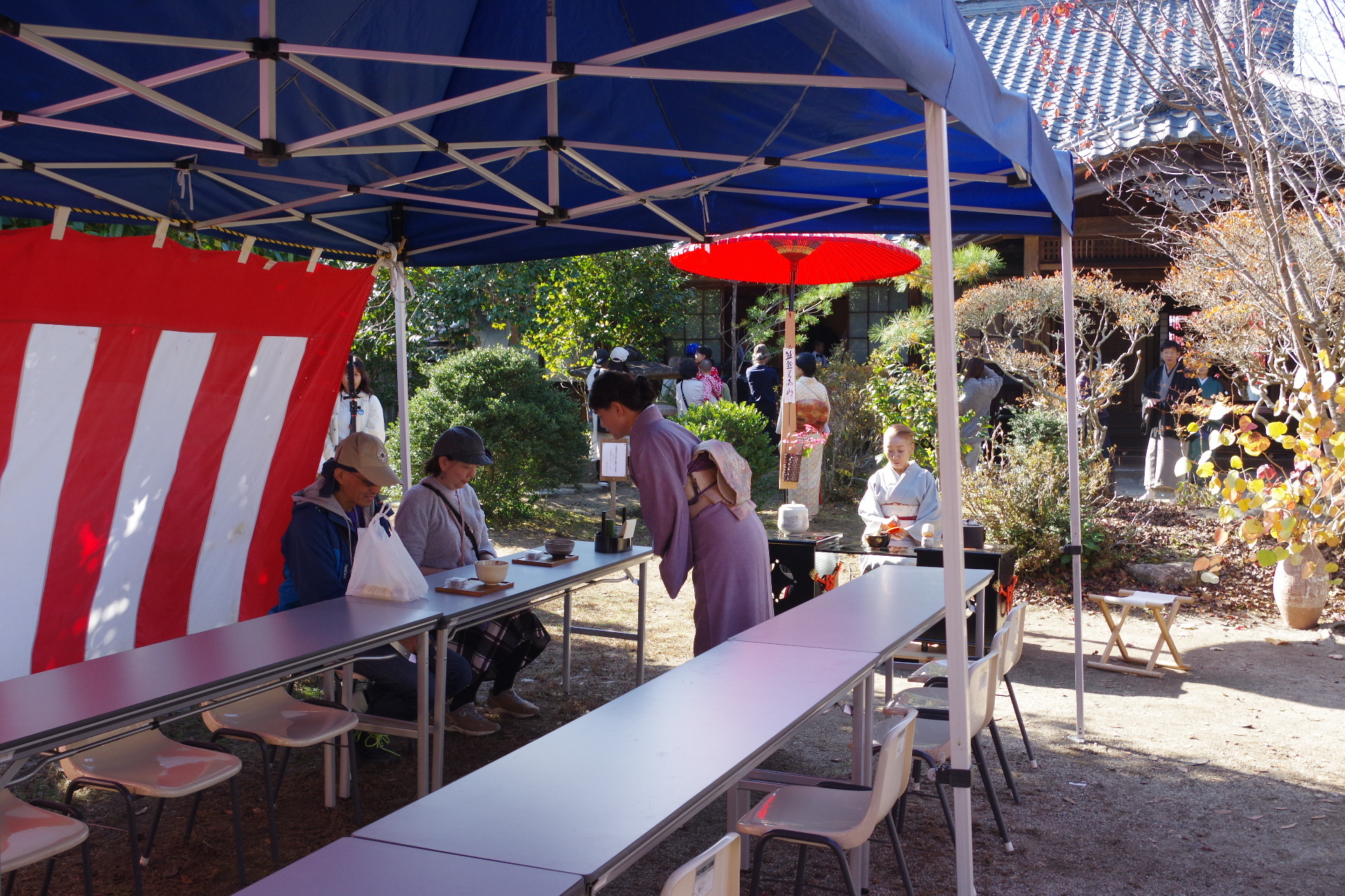 遠山家屋敷での茶席提供