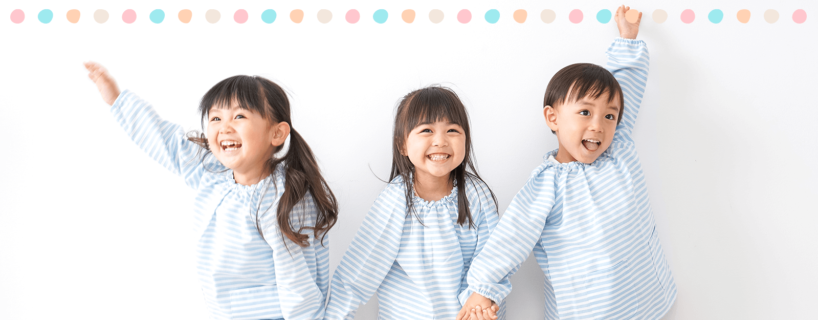 3人の女の子たちの写真