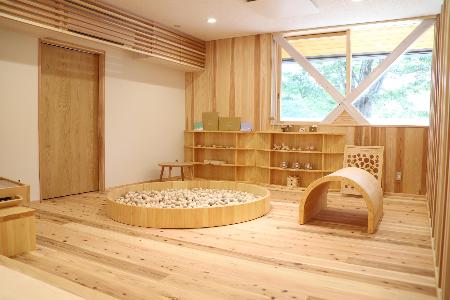 なかつがわ 森の木遊館 くらしひろば