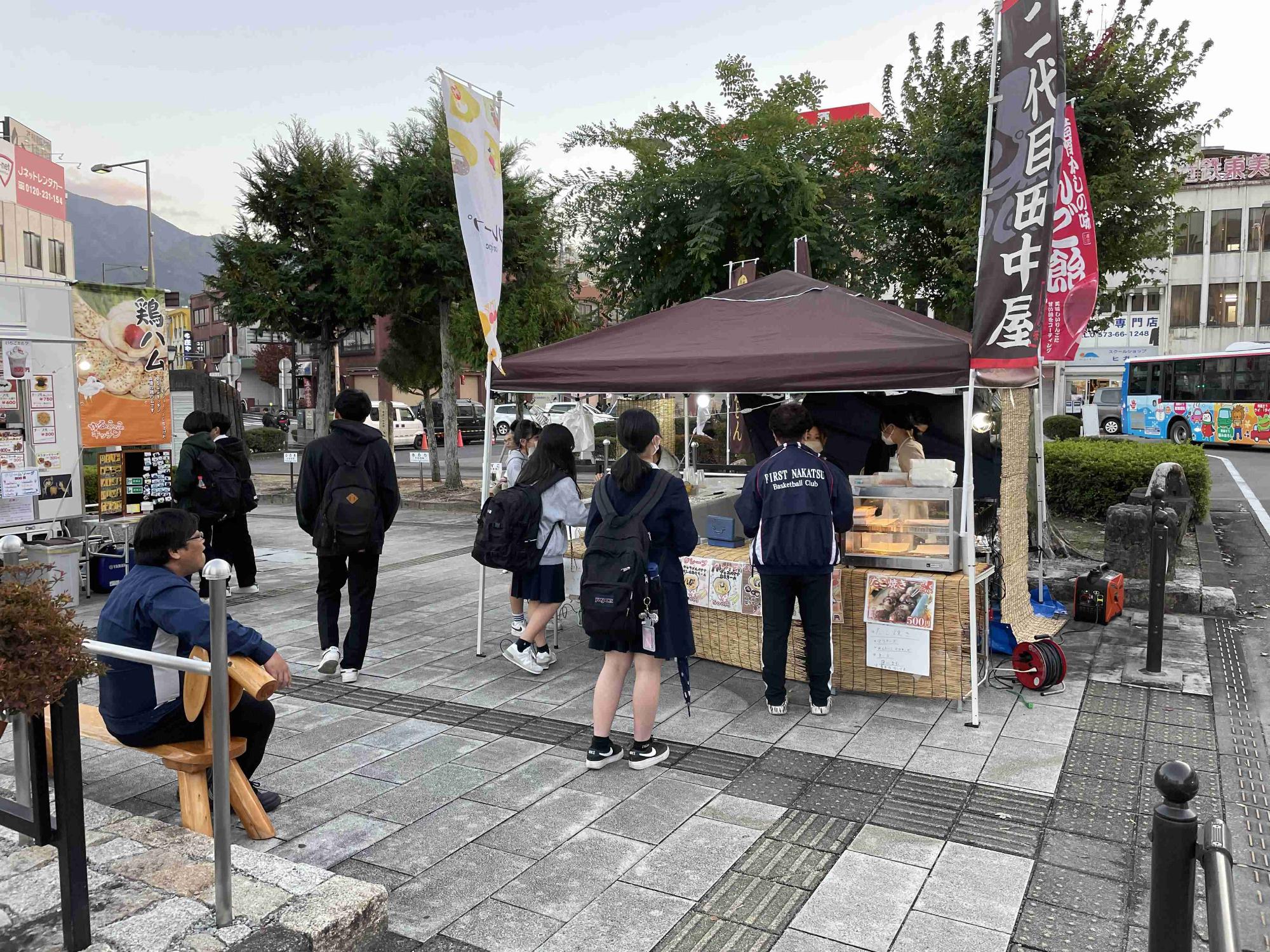 飲食販売の様子